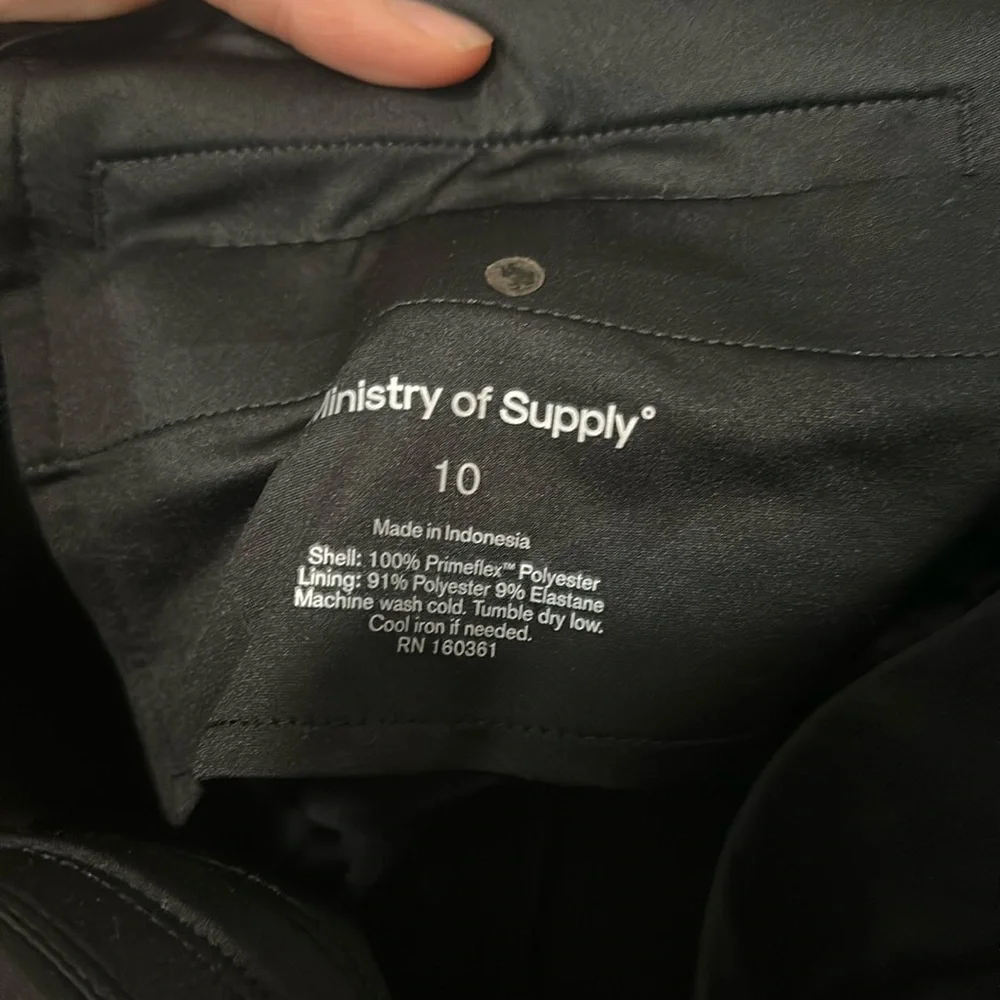 Ministry of supply kinetic pull on pants black nwot - Picture 3 of 3